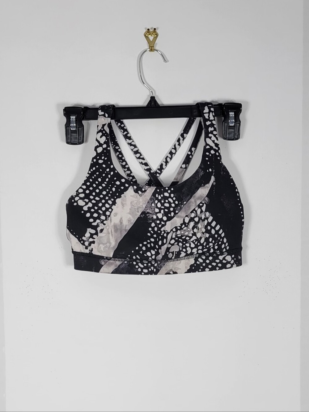 Lululemon Black & Cream Abstract Print Strappy Sports Bra #839 Size 6